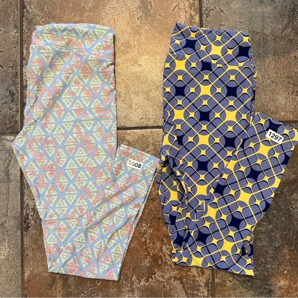 LuLaRoe Pants - LuLaRoe (set of two) Tall & Curvy Geometric Patterned Leggings